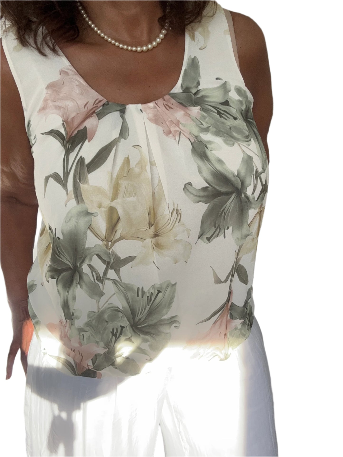 Vintage Lily Print Puffball vest