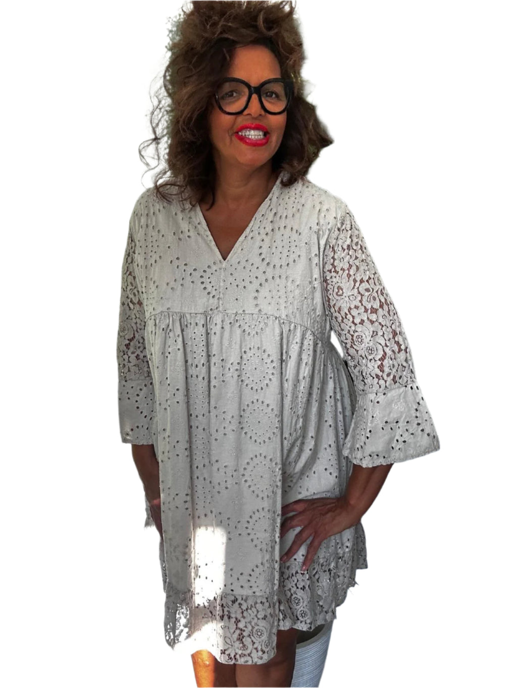 Embroidered shift dress