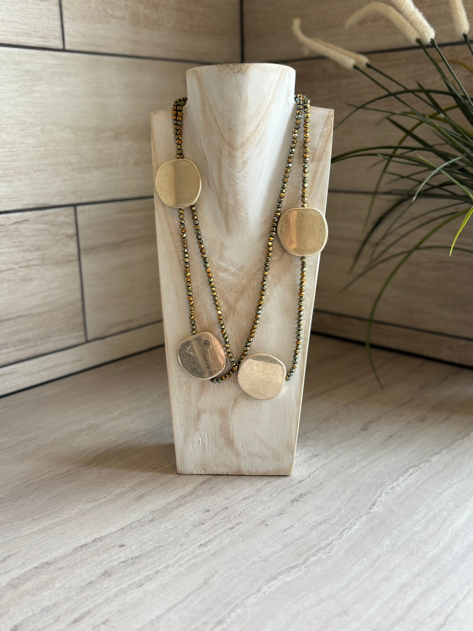 Round Pendant Necklace